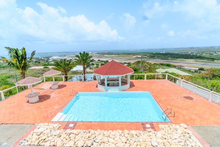 Image No.2-5 Bed Villa for sale
