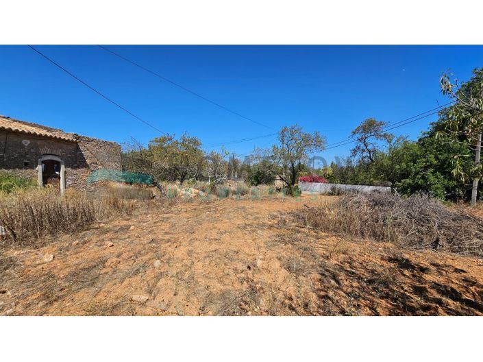 Image No.17-4 Bed House for sale