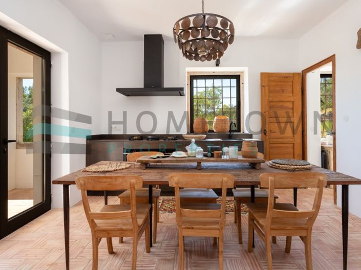 Image No.12-4 Bed House for sale