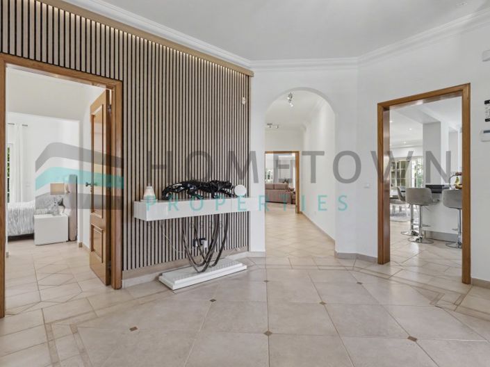Image No.27-5 Bed House for sale