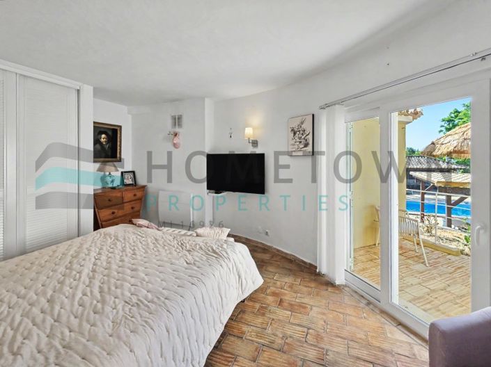 Image No.21-4 Bed House for sale