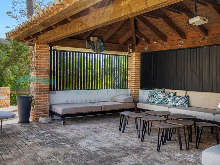 Image No.24-4 Bed House for sale