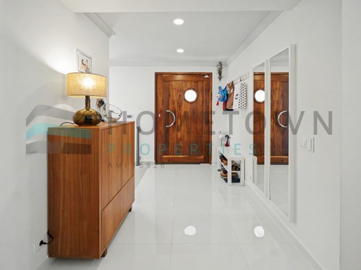 Image No.6-3 Bed House for sale