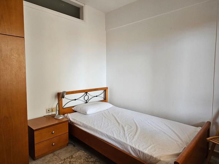 Image No.5-3 Bed Maisonette for sale