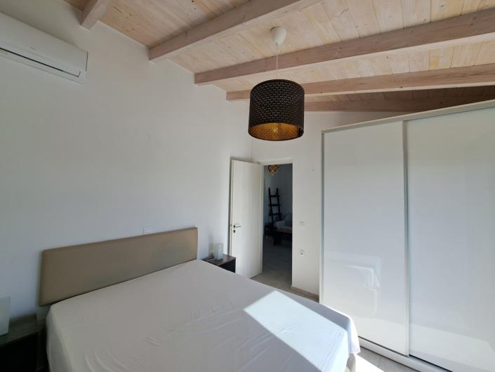 Image No.19-2 Bed House for sale
