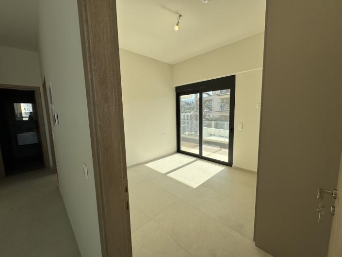 Image No.21-3 Bed Maisonette for sale