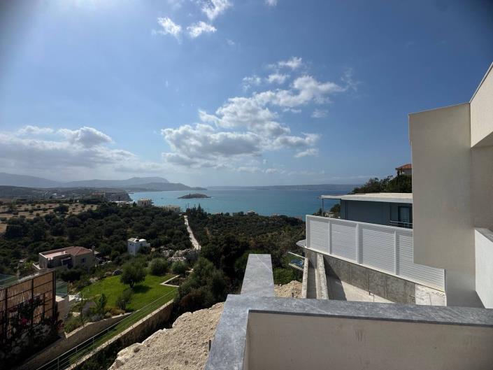 Image No.2-4 Bed House/Villa for sale