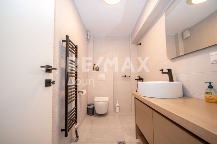 Image No.20-5 Bed Maisonette for sale