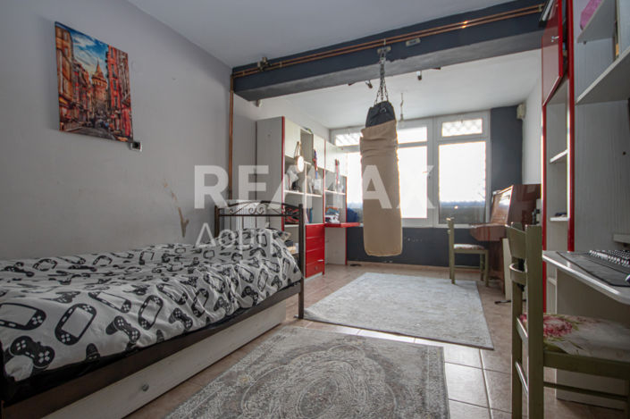 Image No.41-3 Bed House for sale
