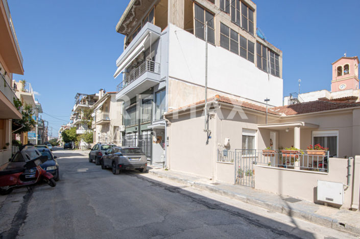 Image No.23-2 Bed House for sale