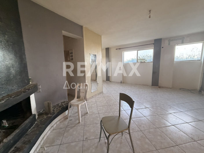Image No.12-4 Bed House for sale