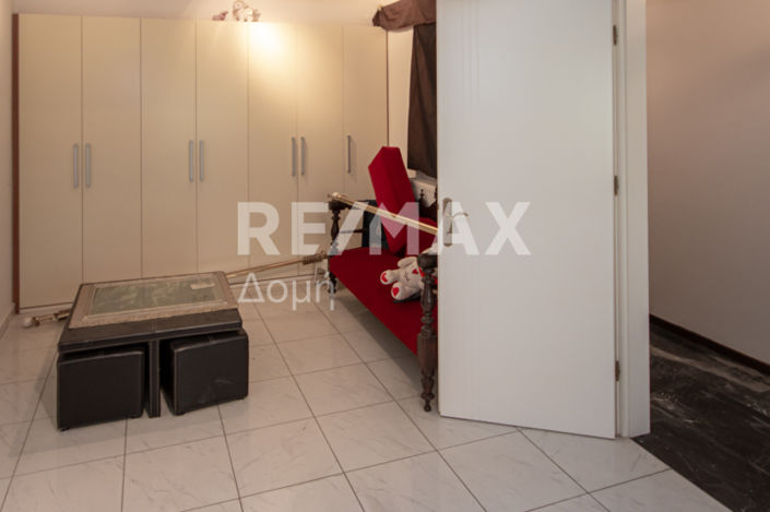 Image No.8-Propriété de 4 chambres à vendre à Magnésie