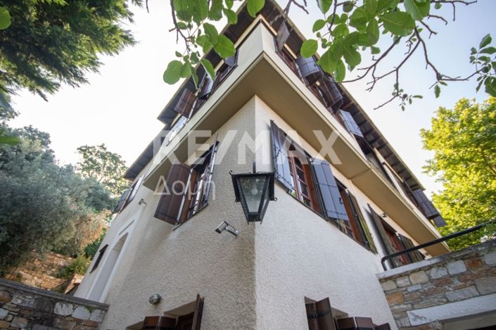 Image No.51-4 Bed Maisonette for sale