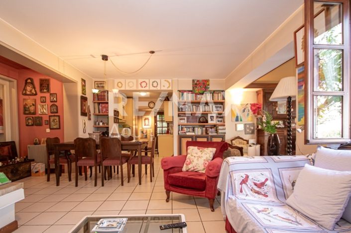 Image No.55-4 Bed Maisonette for sale
