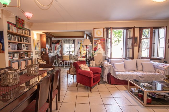 Image No.6-4 Bed Maisonette for sale
