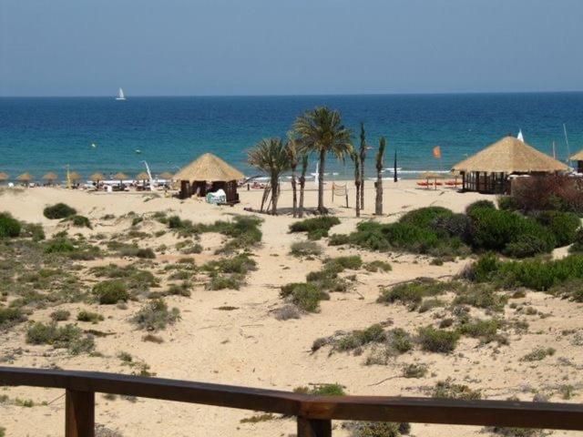 Image No.20-3 Bed Villa for sale