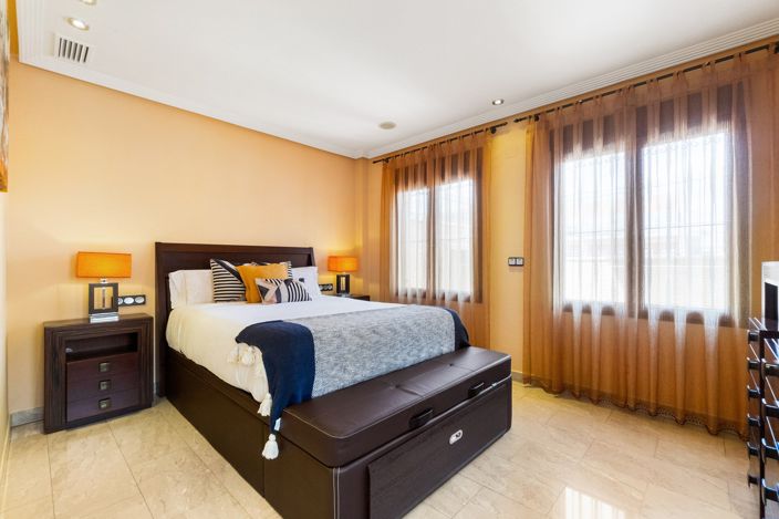 Image No.33-3 Bed Villa / Detached for sale