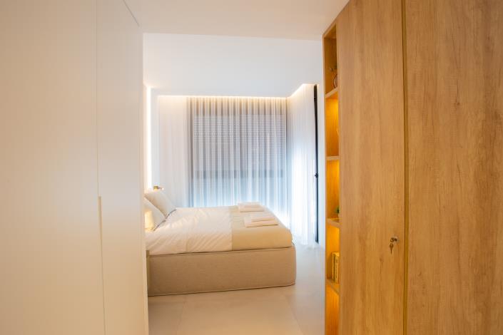 Image No.18-3 Bed Apartment for sale