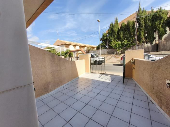 Image No.38-2 Bed Townhouse for sale