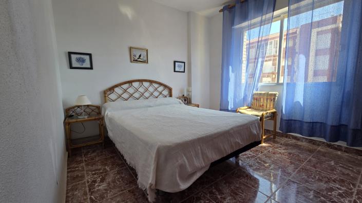 Image No.10-3 Bed Apartment for sale
