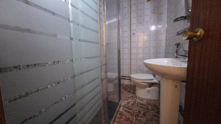 Image No.14-3 Bed Apartment for sale