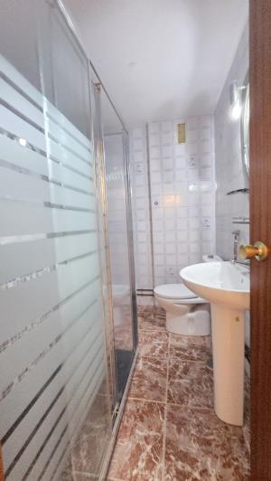 Image No.17-3 Bed Apartment for sale