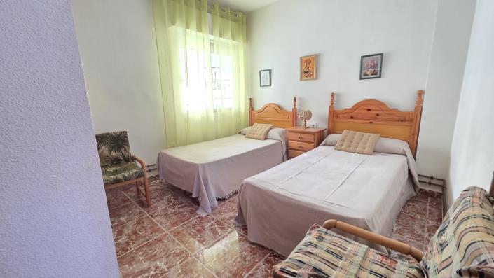 Image No.23-3 Bed Apartment for sale