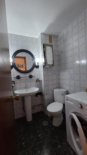 Image No.31-3 Bed Apartment for sale