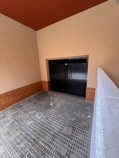 Image No.3-4 Bed Apartment for sale