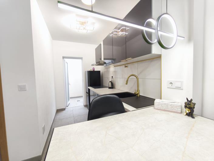 Image No.17-2 Bed Apartment for sale