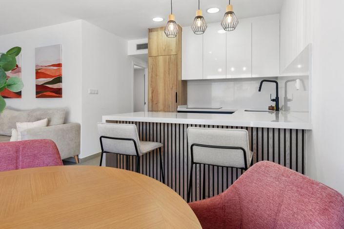 Image No.7-3 Bed Apartment for sale