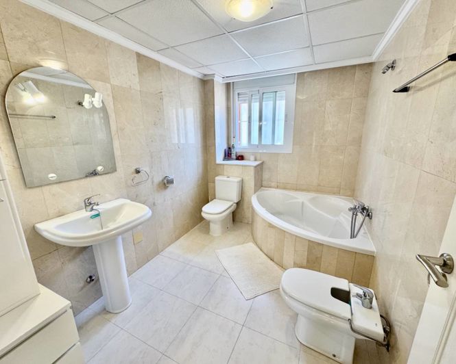 Image No.11-3 Bed Villa for sale