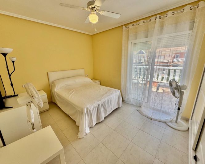 Image No.12-3 Bed Villa for sale
