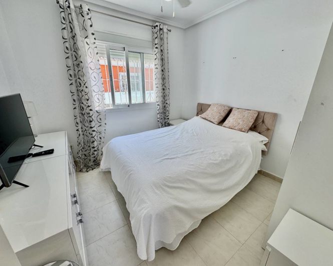 Image No.7-3 Bed Villa for sale