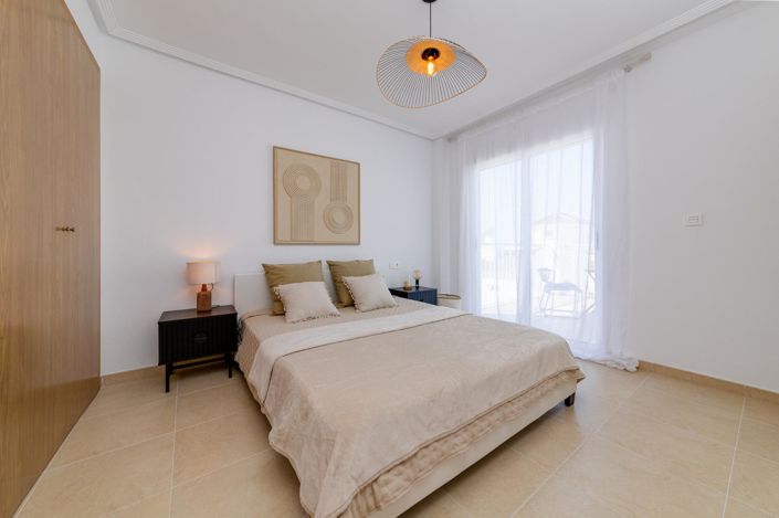 Image No.19-3 Bed Villa for sale