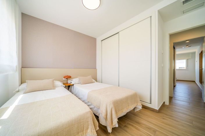 Image No.23-2 Bed Apartment for sale