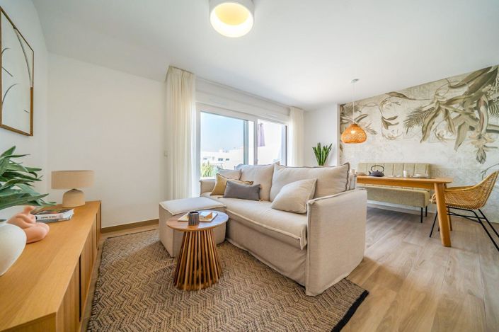 Image No.8-2 Bed Apartment for sale