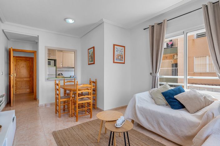Image No.7-Appartement de 2 chambres à vendre à Torrevieja