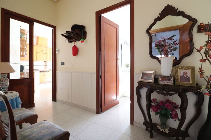 Image No.10-3 Bed Apartment for sale