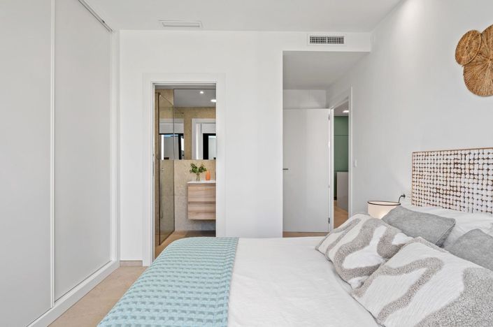 Image No.27-2 Bed Apartment for sale