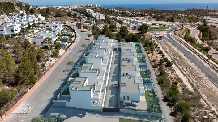 Image No.3-3 Bed Villa for sale