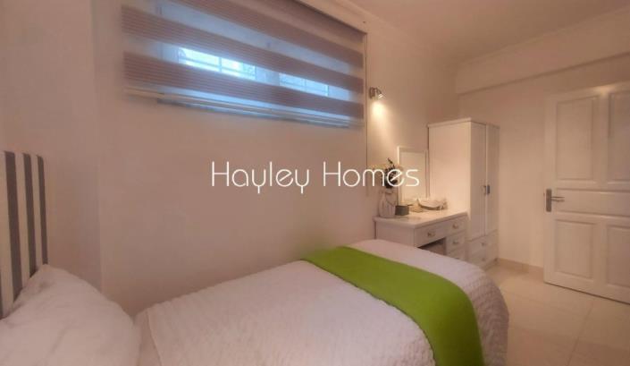 Image No.18-5 Bed Villa for sale