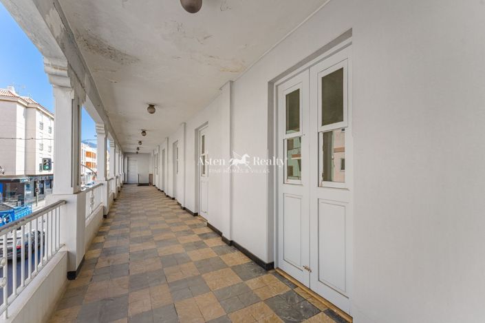 Image No.26-House for sale