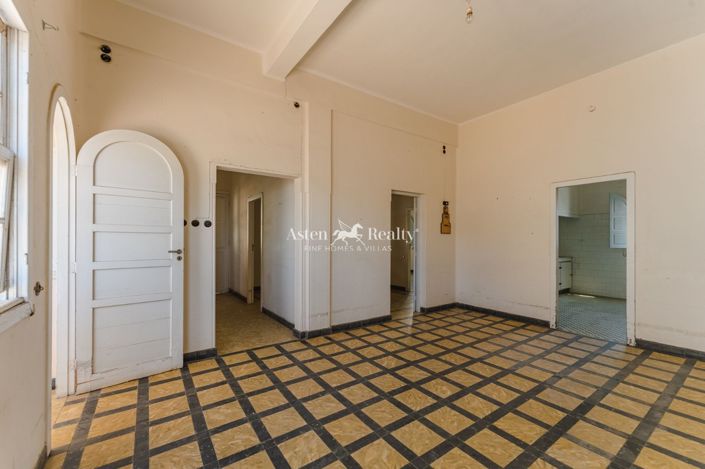 Image No.29-House for sale