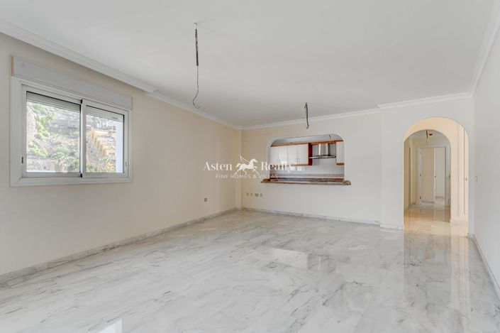 Image No.4-2 Bed Penthouse for sale