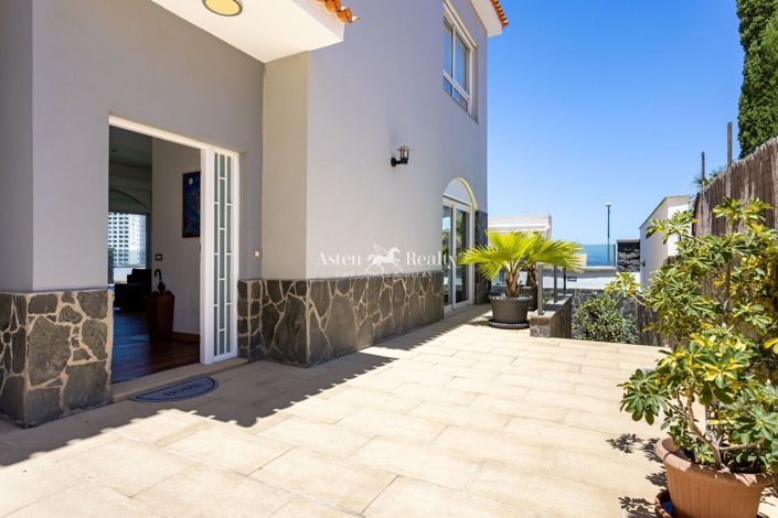 Image No.6-7 Bed Villa for sale