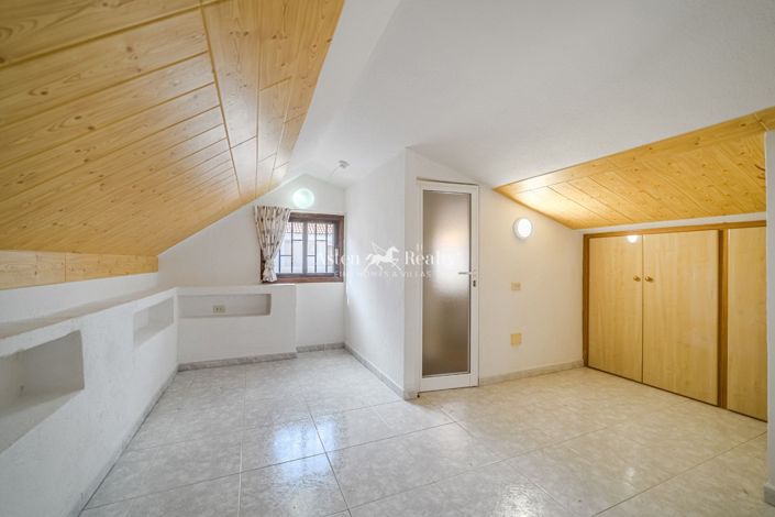 Image No.24-3 Bed Penthouse for sale