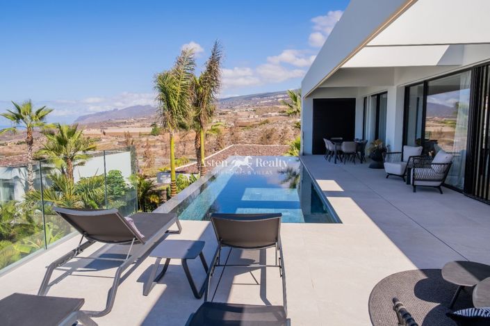 Image No.5-4 Bed Villa for sale