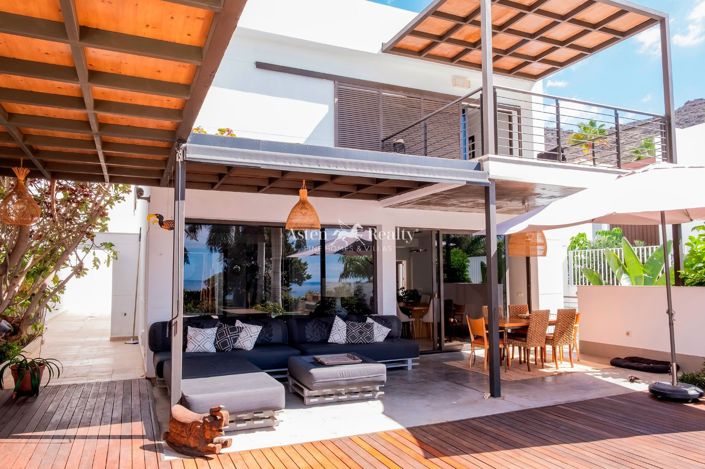 Image No.5-5 Bed Villa for sale