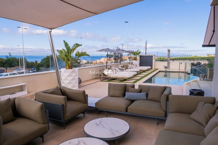 Image No.6-4 Bed Villa for sale